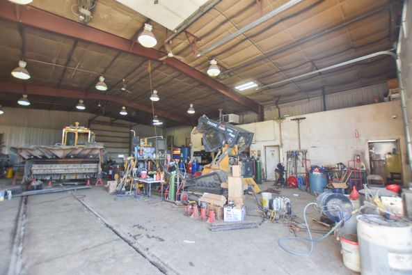 5201 N Washington St, Grand Forks, ND 58203